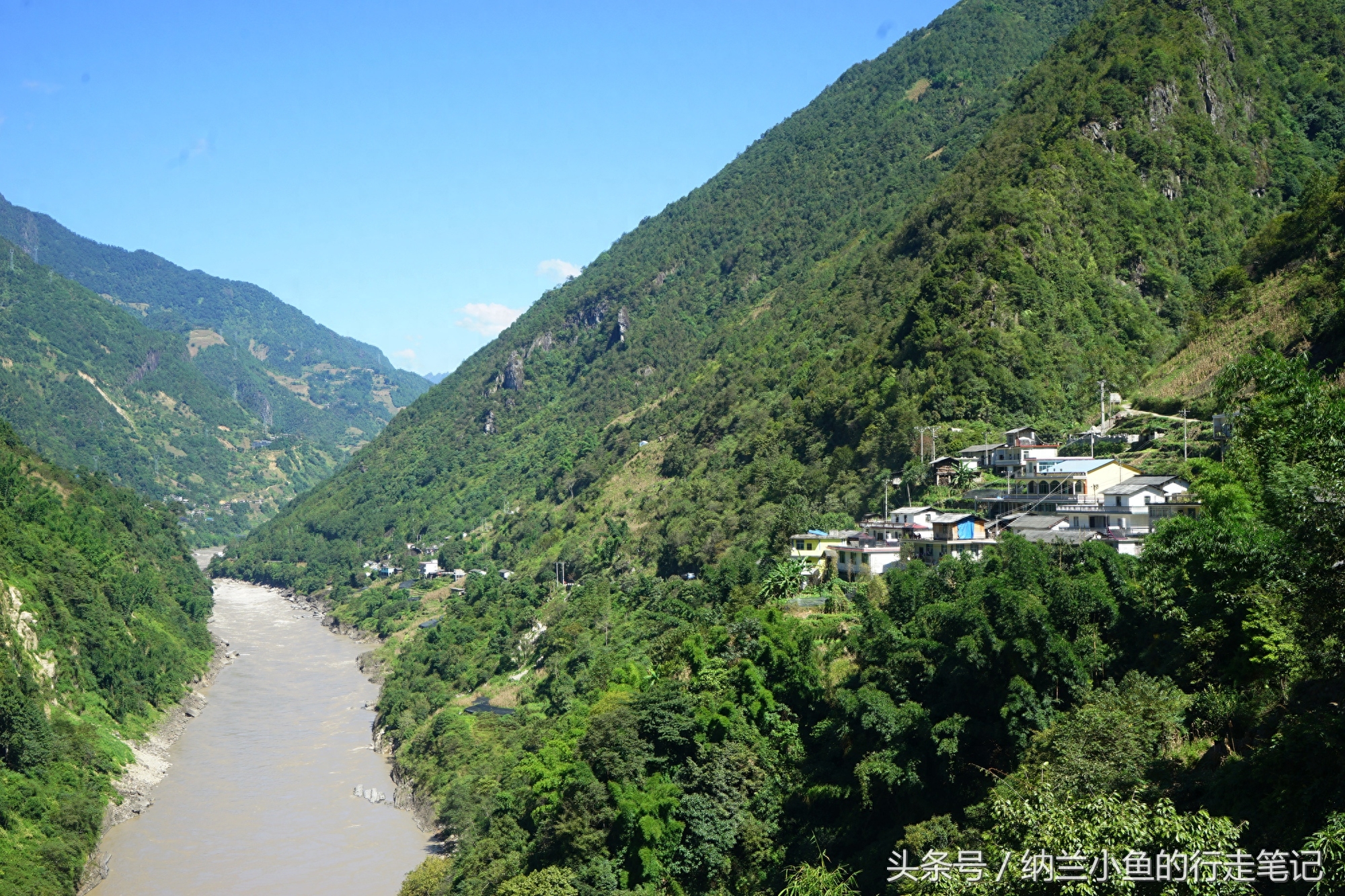 怒江大峡谷的又一壮美景观 三江圣地、傈僳之根“石月亮”！